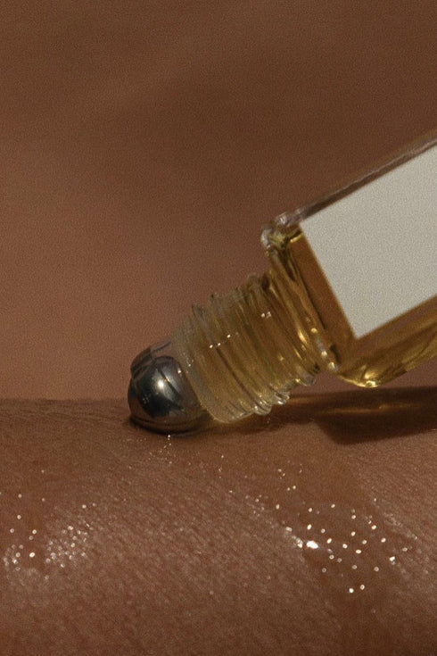 NATIVE HAZE BODY OIL ROLLER